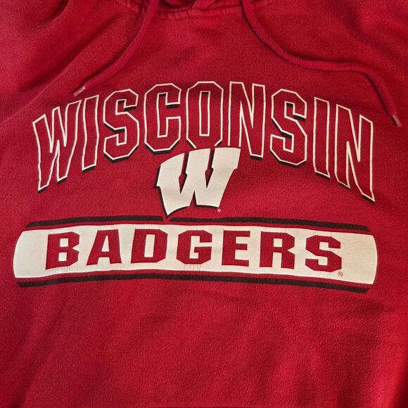 Colosseum Wisconsin Badgers Hoodie Men’s M Red NCAA Sweatshirt - Picture 3 of 11